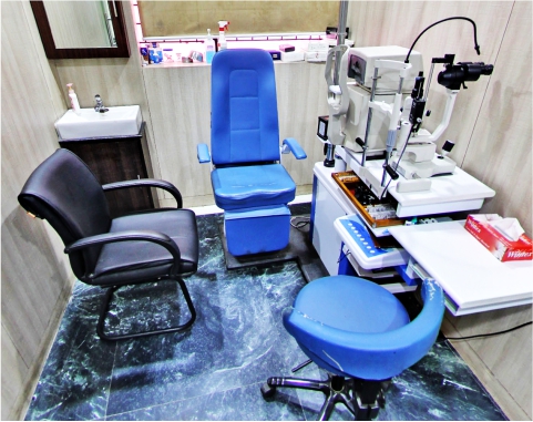 Hazy vision evaluated at eye clinic